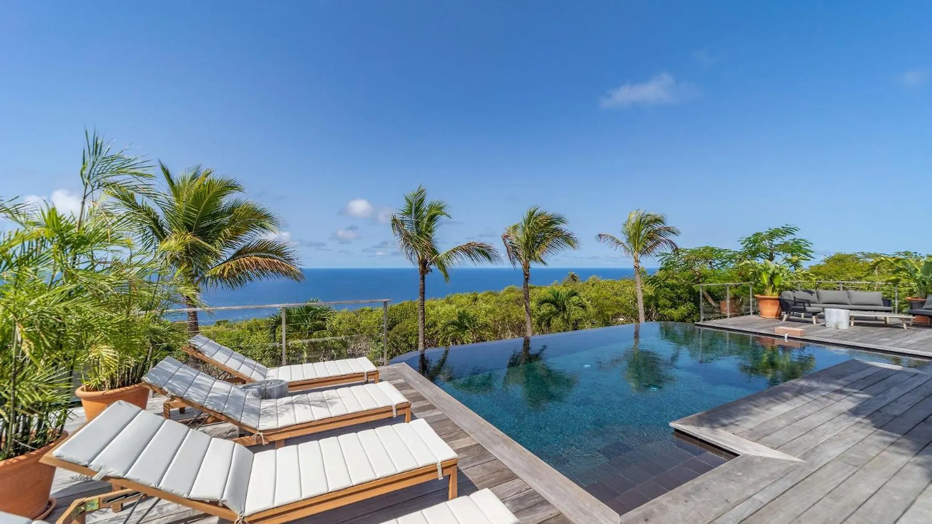Ideally Located Gorgeous Villa St. Barthelemy