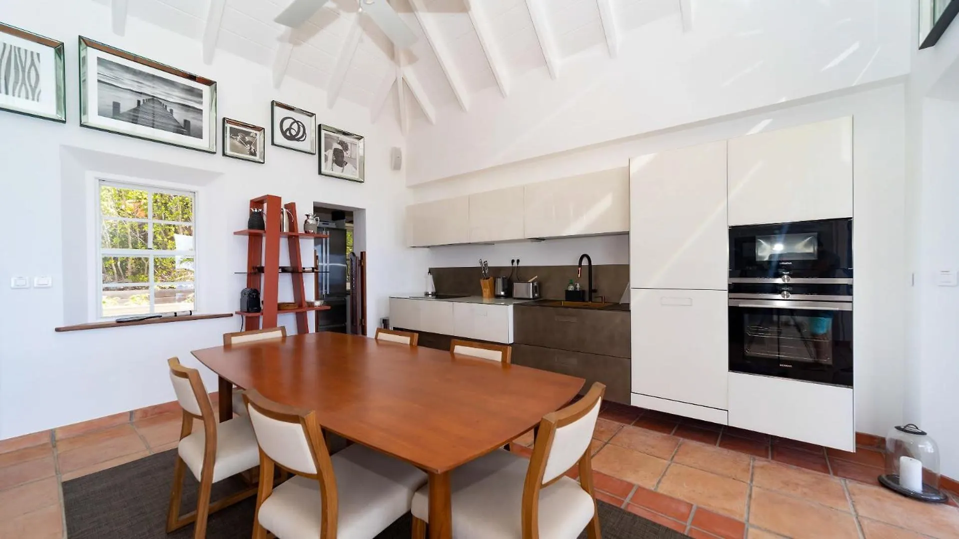 Ideally Located Gorgeous Villa St. Barthelemy