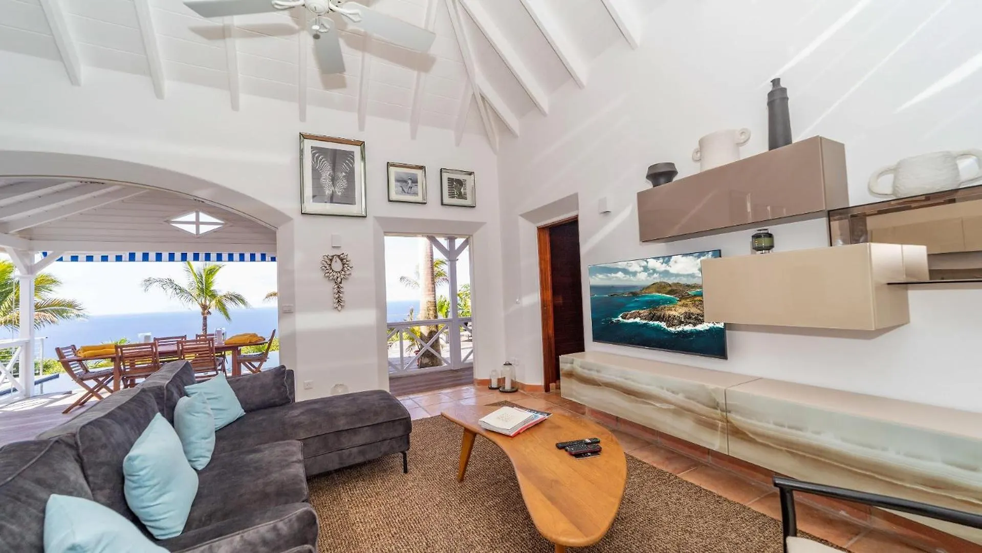 Ideally Located Gorgeous Villa St. Barthelemy